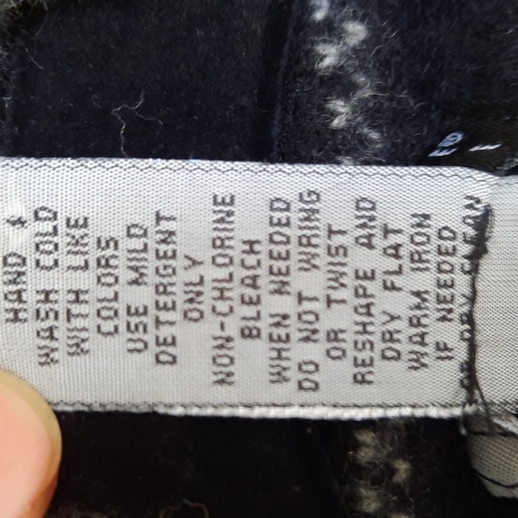 Wool Cardigan - Picture 3 of 5